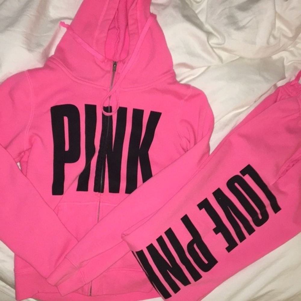 PINK VICTORIA SECRET MATCH SET SWEATPANTS AND JACKET HOT PINK